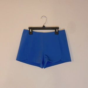 Periwinkle Scallop Hot Shorts